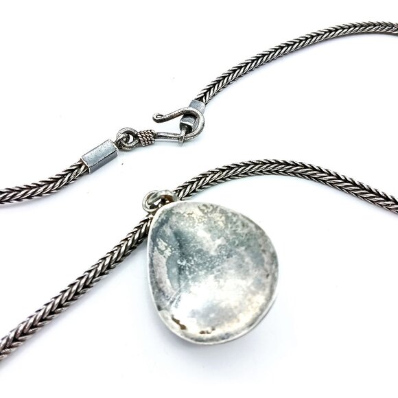 Vintage Sterling Silver Ornate Teardrop Carnelian Pendant On Sterling Silver - Picture 5 of 5